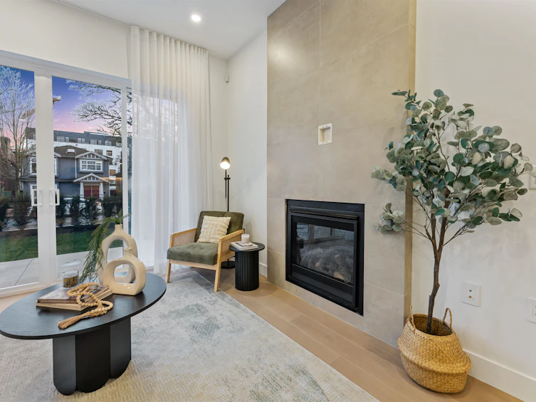 1-2241 E 8th Avenue, Vancouver, BC, V5N 1V4 - 10