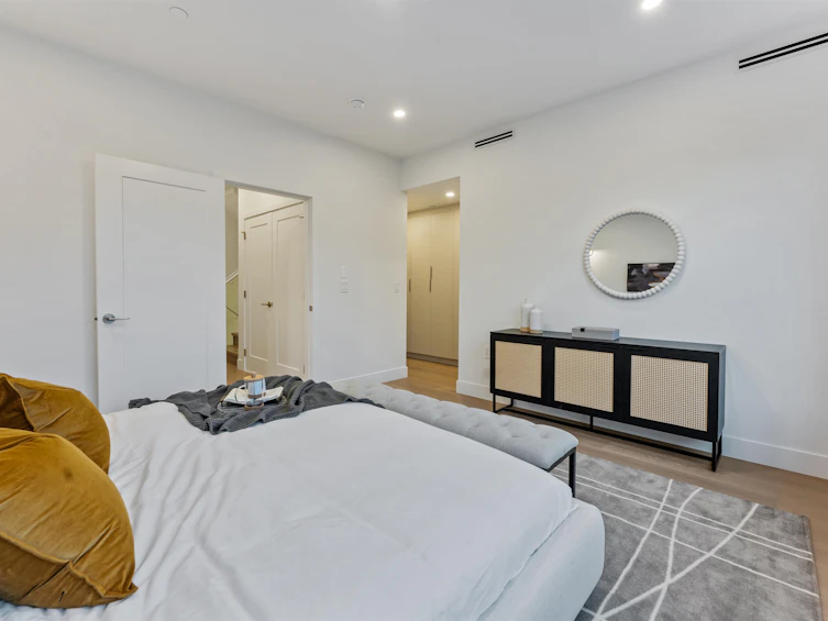 1-2241 E 8th Avenue, Vancouver, BC, V5N 1V4 - 15