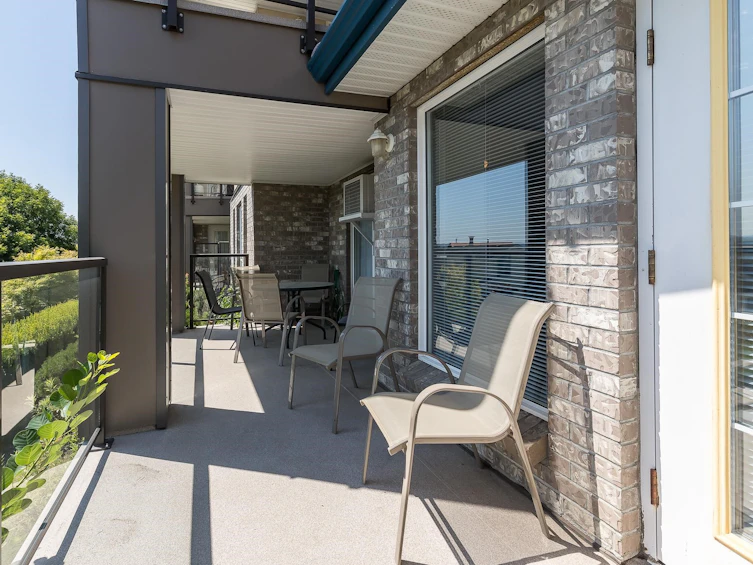 315-33150 4th Avenue, Mission, BC, V2V 7A3 - 4