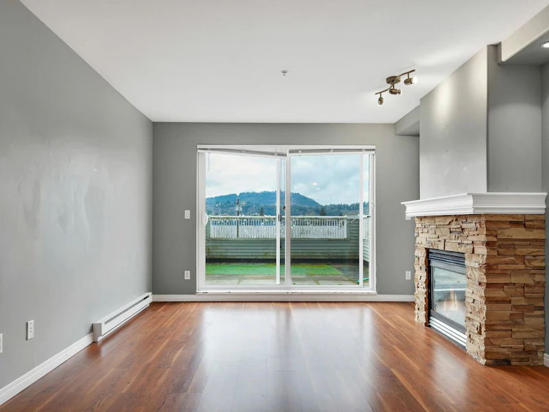 212 - 3136 St Johns Street, Port Moody BC V3H 5E4
