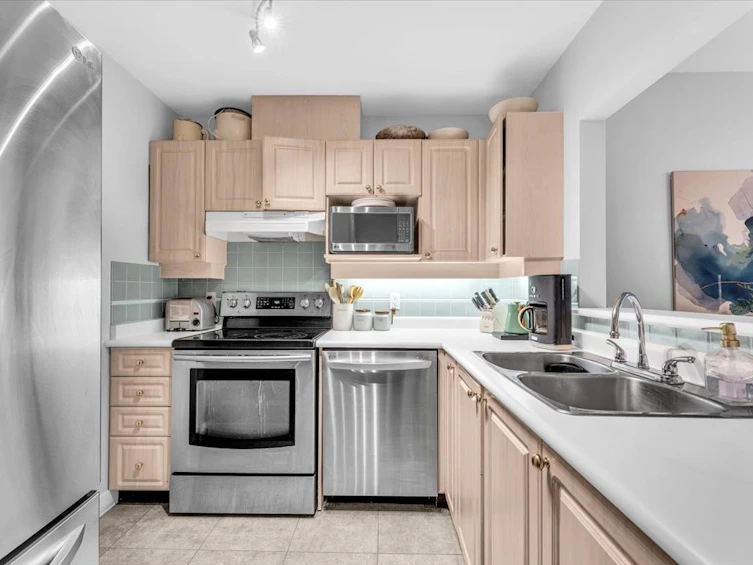 303-630 Roche Point Drive, North Vancouver, BC, V7H 3A1 - 12