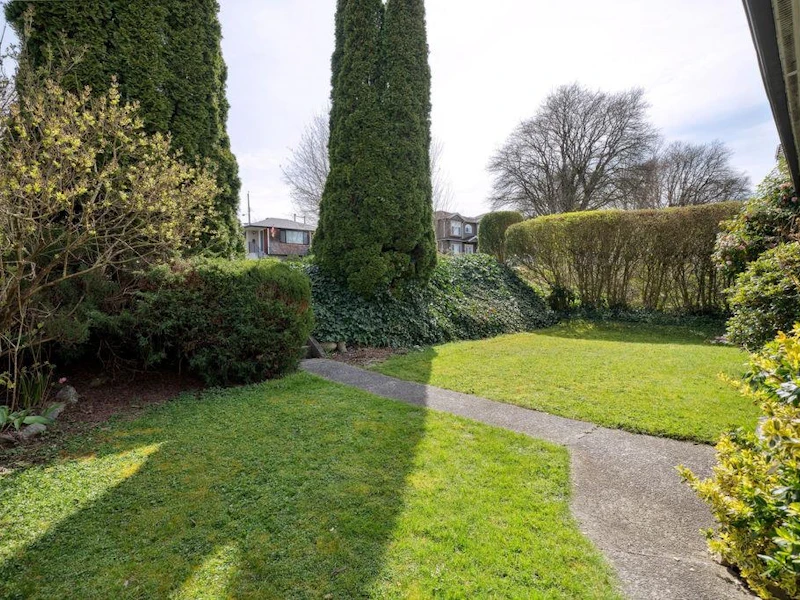 3463 Mons Drive, Vancouver BC V5M 3B5