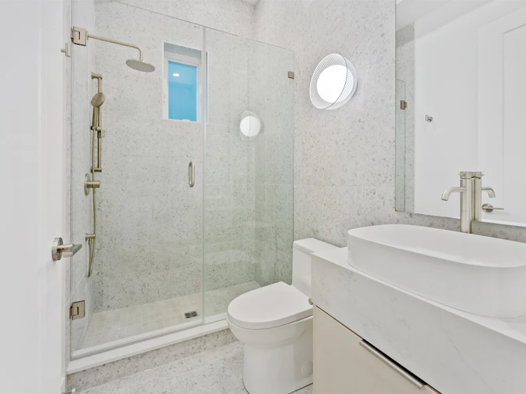 2-2241 E 8th Avenue, Vancouver, BC, V5N 1V4 - 8