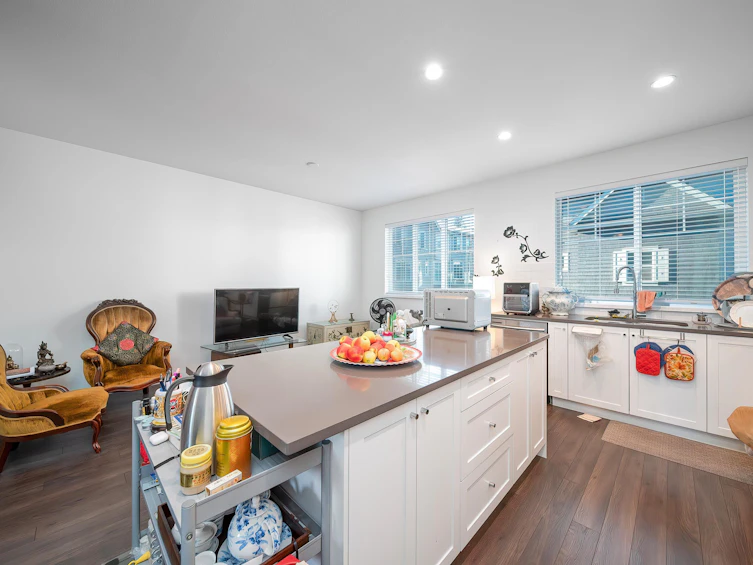 92-8168 136a Street, Surrey, BC, V3W 2Z6 - 7