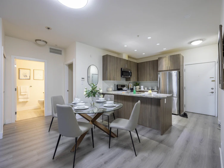 302-6011 No. 1 Road, Richmond, BC, V7C 1T4 - 4