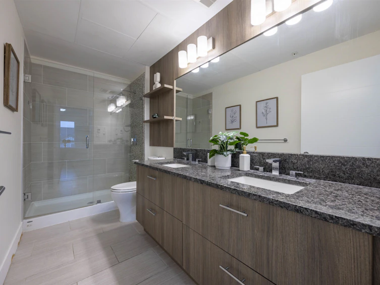 302-6011 No. 1 Road, Richmond, BC, V7C 1T4 - 21