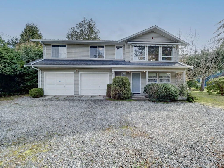 5642 Nickerson Road, Sechelt, BC, V7Z 0M6 - 2