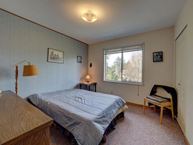 5642 Nickerson Road, Sechelt, BC, V7Z 0M6 - 21