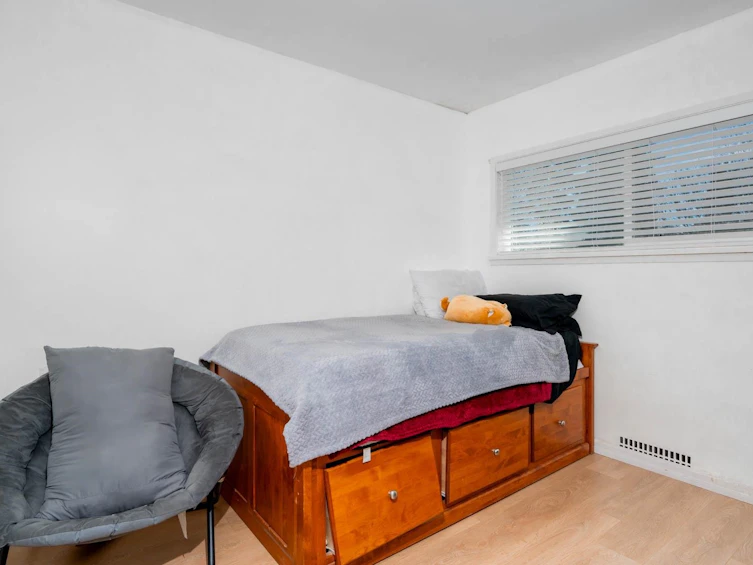 479 E 30th Avenue, Vancouver, BC, V5V 2V5 - 13