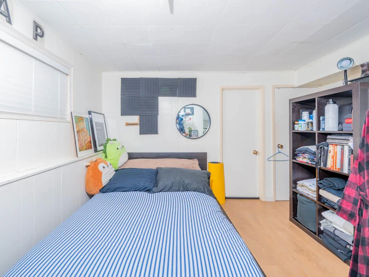 479 E 30th Avenue, Vancouver, BC, V5V 2V5 - 17