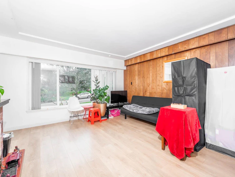 479 E 30th Avenue, Vancouver, BC, V5V 2V5 - 3