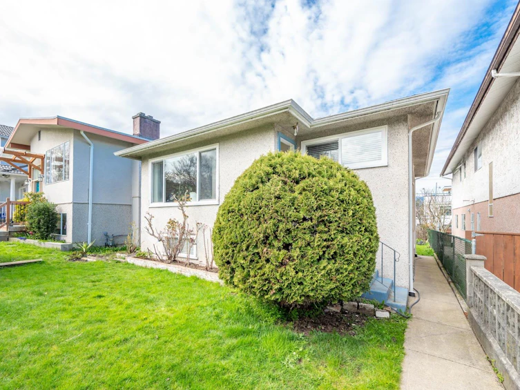 479 E 30th Avenue, Vancouver, BC, V5V 2V5 - 36