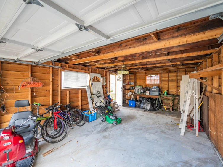 479 E 30th Avenue, Vancouver, BC, V5V 2V5 - 30
