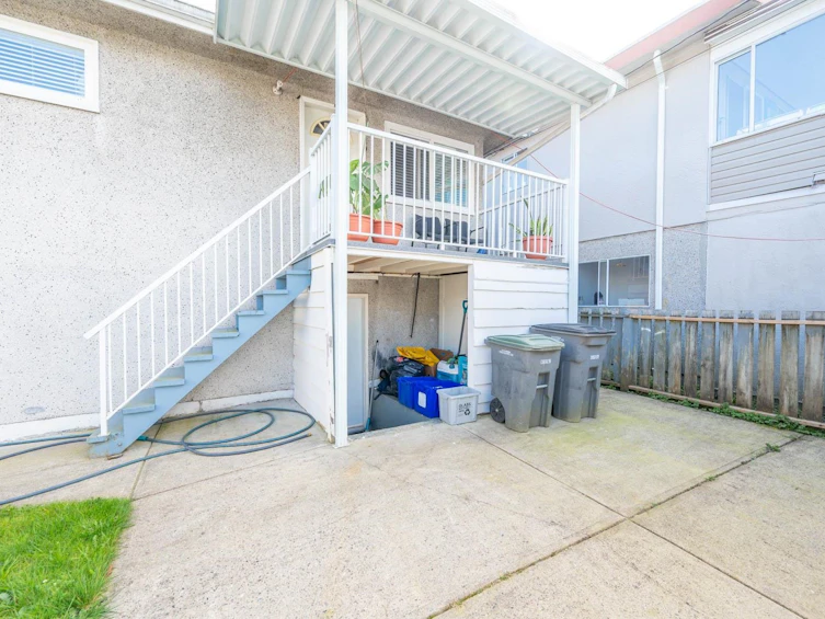 479 E 30th Avenue, Vancouver, BC, V5V 2V5 - 33