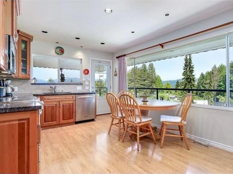 6005 Humphries Place, Burnaby, BC, V5E 3H9 - 10