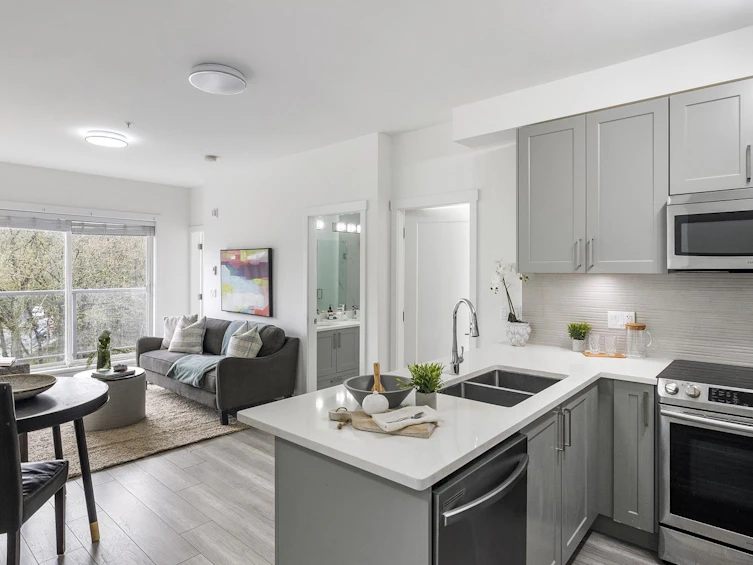 608-13978 Fraser Highway, Surrey, BC, V3T 0P2 - 4