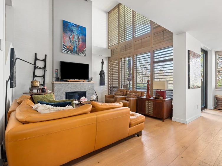 201-1236 Bidwell Street, Vancouver, BC, V6G 2K9 - 3