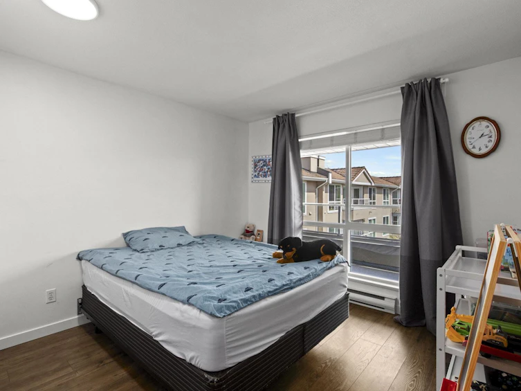 309-15875 Marine Drive, Surrey, BC, V4B 5J2 - 15