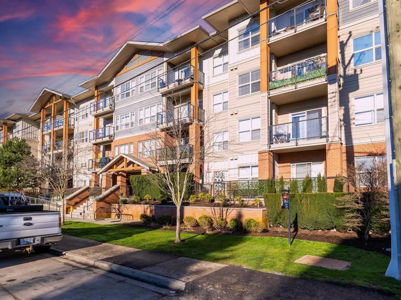 212 - 20219 54a Avenue, Langley BC V3A 0C7