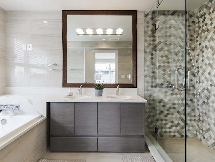 2010 Queens Avenue, West Vancouver, BC, V7V 2X9 - 23