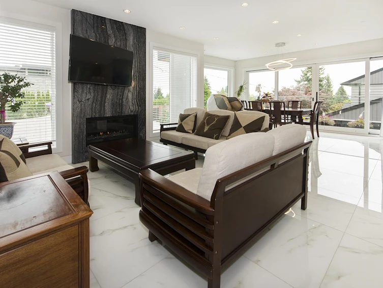 2010 Queens Avenue, West Vancouver, BC, V7V 2X9 - 4
