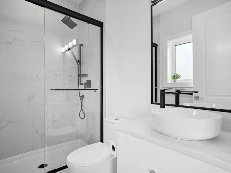 1579 Rupert Street, Vancouver, BC, V5K 4L9 - 16
