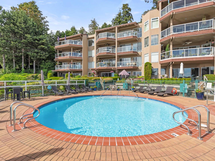 209-15025 Victoria Avenue, Surrey, BC, V4B 1G2 - 4