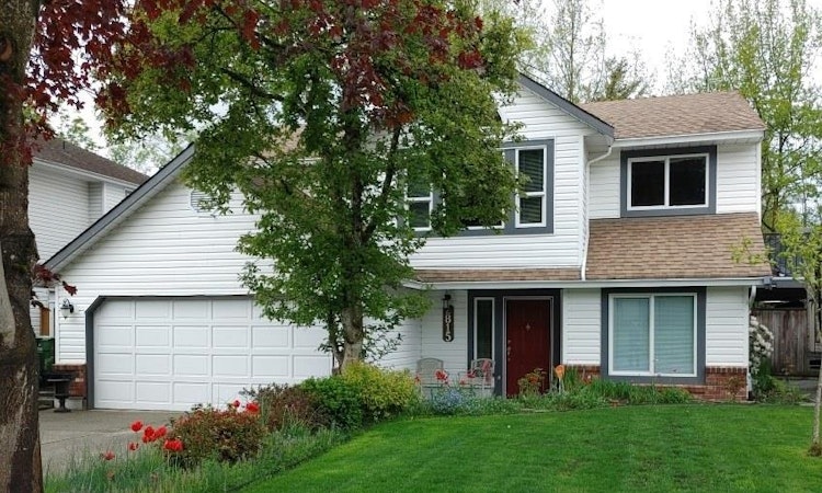 2815 Westside Place