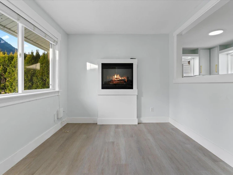 275 Water Avenue, Hope, BC, V0X 1L0 - 5