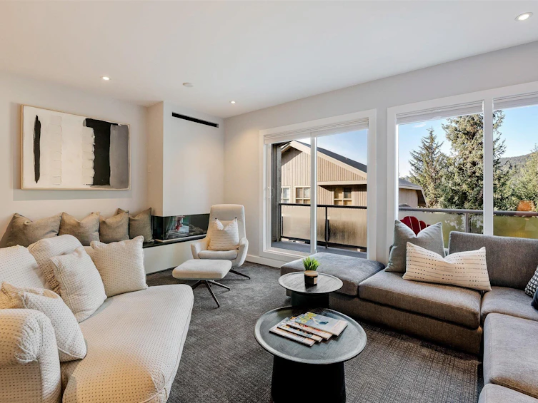 3163 St Moritz Crescent, Whistler, BC, V8E 0V8 - 12