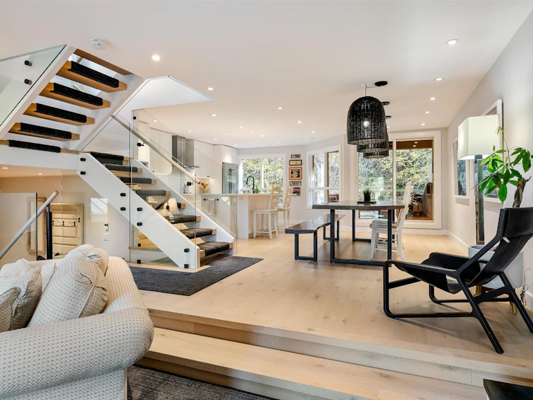 3163 St Moritz Crescent, Whistler, BC, V8E 0V8 - 3