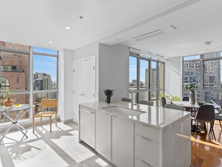 PH2802-1238 Richards Street, Vancouver, BC, V6B 6M6 - 11