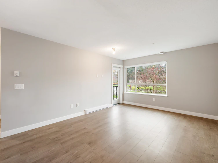318-3110 Dayanee Springs Boulevard, Coquitlam, BC, V3E 0B4 - 17