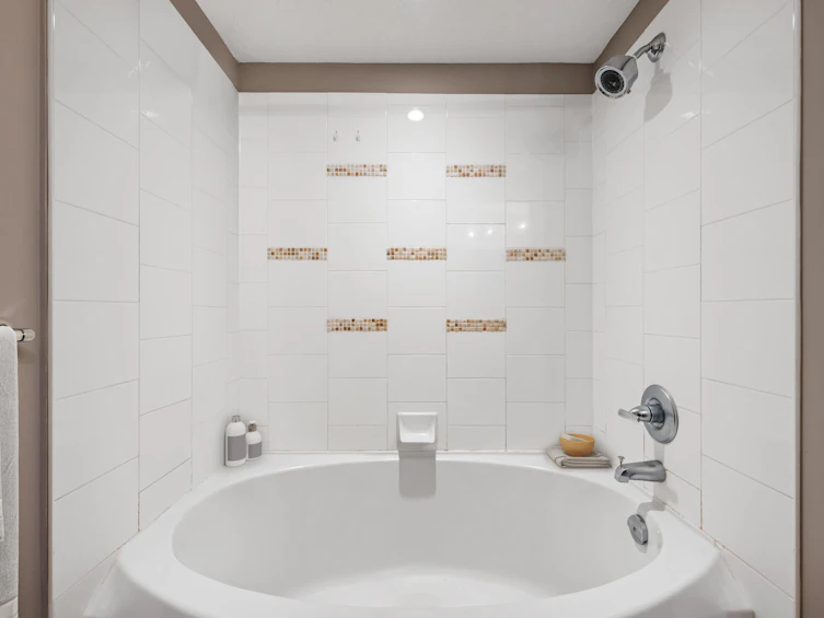 318-3110 Dayanee Springs Boulevard, Coquitlam, BC, V3E 0B4 - 22
