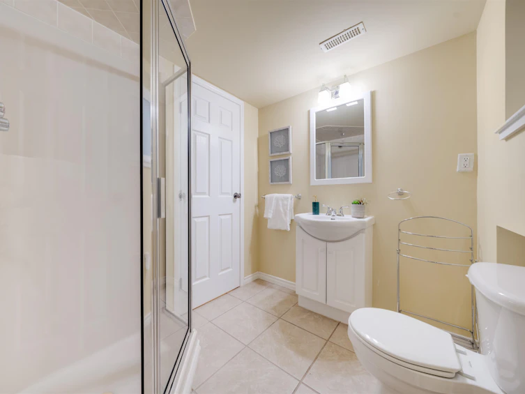 1340 Talbot Court, Coquitlam, BC, V3B 7B4 - 36