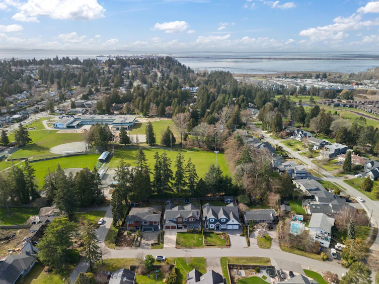 5183 Winskill Drive, Delta, BC, V4M 2C9 - 39
