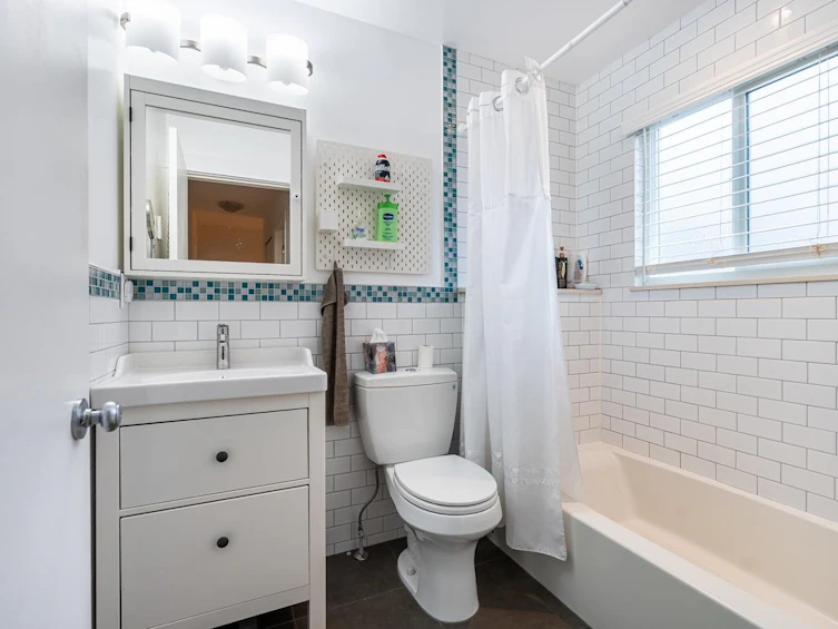 41-2736 Atlin Place, Coquitlam, BC, V3C 5T4 - 23