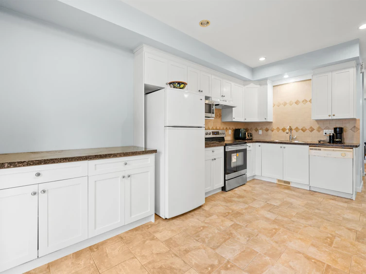 10-13528 96 Avenue, Surrey, BC, V3V 0A2 - 7