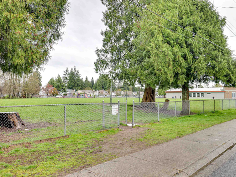 12097 Blakely Road, Pitt Meadows, BC, V3Y 1J3 - 22
