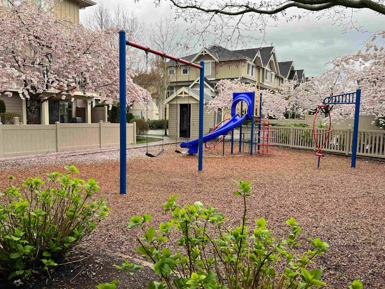 51-19525 73 Avenue, Surrey, BC, V4N 6L7 - 39