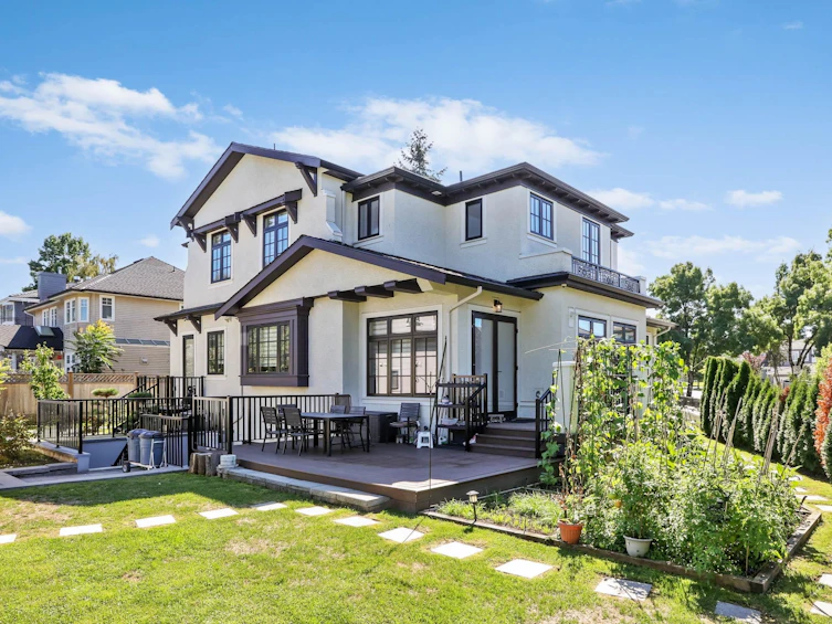 2433 W 22nd Avenue, Vancouver, BC, V6L 2K4 - 40