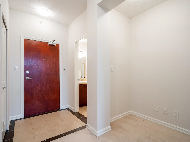 405-1551 Foster Street, Surrey, BC, V4B 5M1 - 3