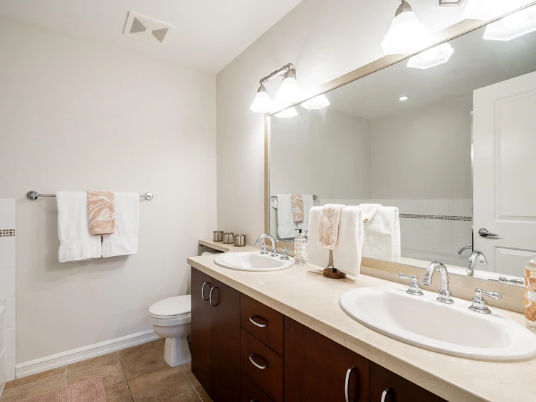 405-1551 Foster Street, Surrey, BC, V4B 5M1 - 21