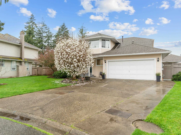 6977 128a Street, Surrey, BC, V3W 0P1 - 2