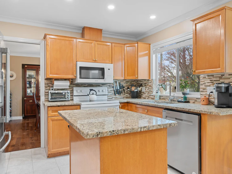 6977 128a Street, Surrey, BC, V3W 0P1 - 9