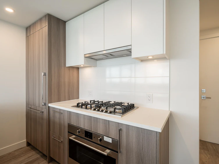 2104-9675 King George Boulevard, Surrey, BC, V3T 0T7 - 6