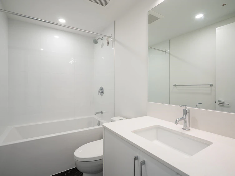 2104-9675 King George Boulevard, Surrey, BC, V3T 0T7 - 15