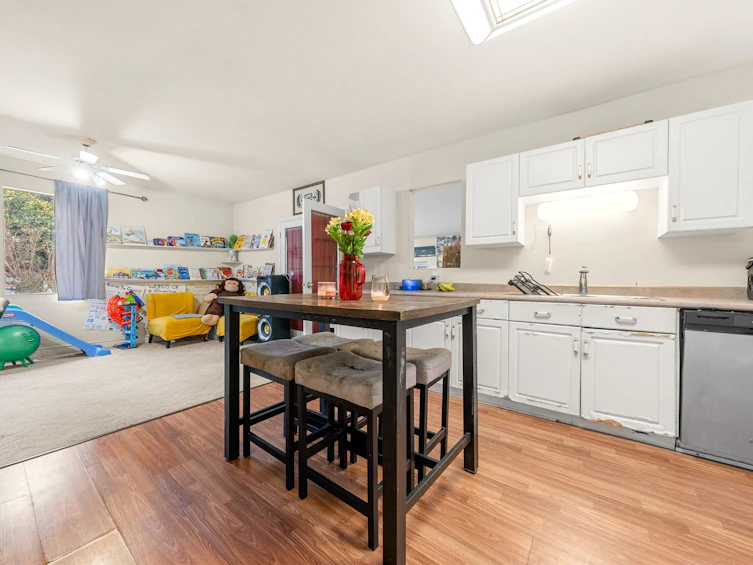8982 148 Street, Surrey, BC, V3R 3W4 - 17