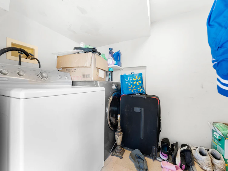 8982 148 Street, Surrey, BC, V3R 3W4 - 28