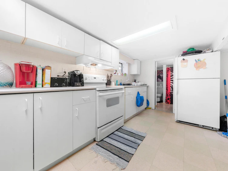 8982 148 Street, Surrey, BC, V3R 3W4 - 30